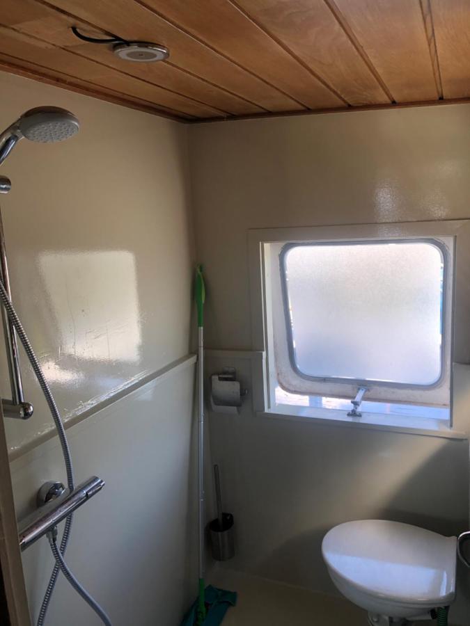Floating B&B Amsterdam Bagian luar foto