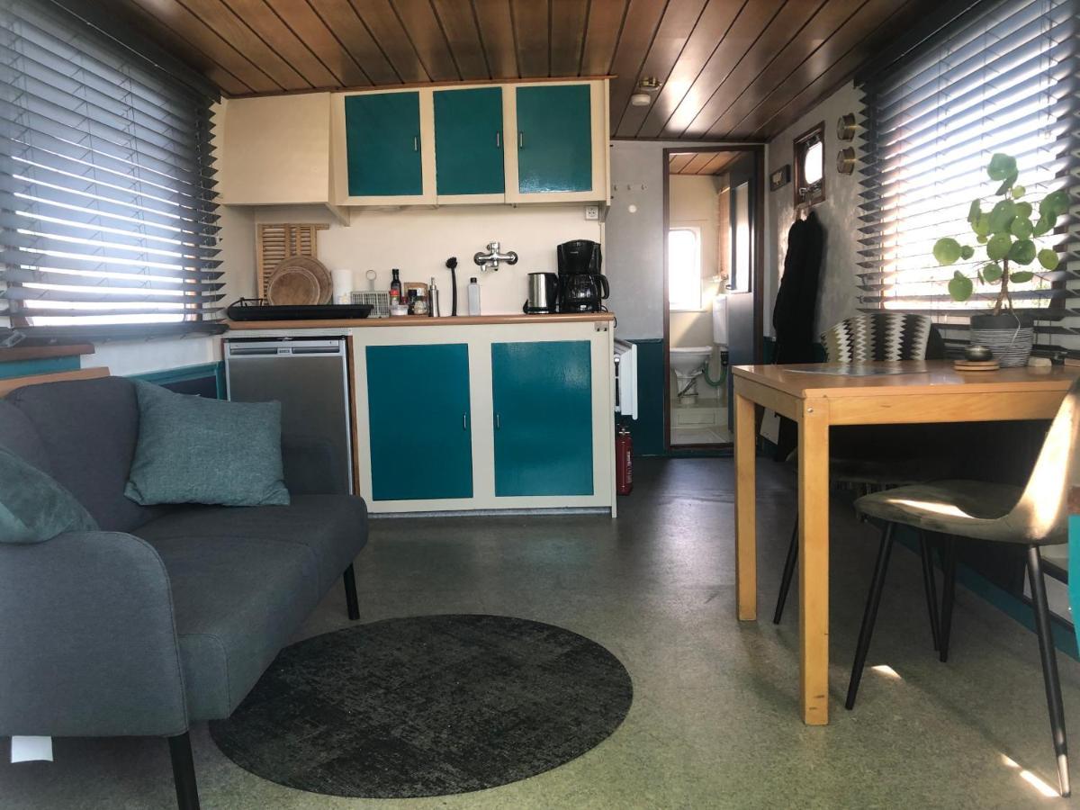 Floating B&B Amsterdam Bagian luar foto