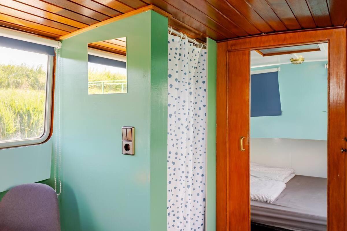 Floating B&B Amsterdam Bagian luar foto
