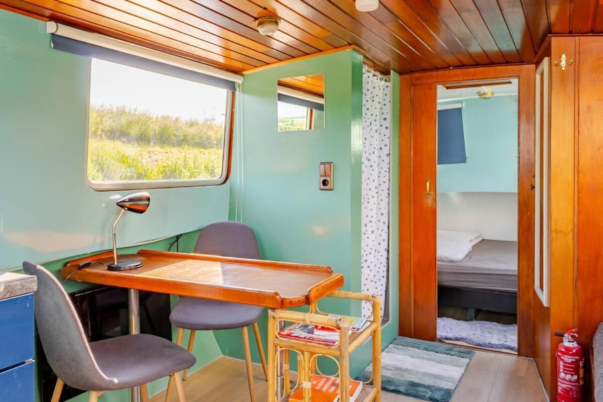 Floating B&B Amsterdam Bagian luar foto