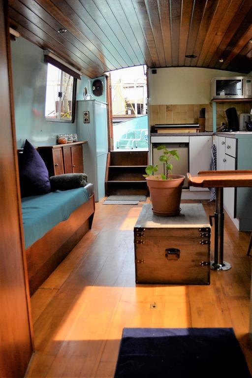 Floating B&B Amsterdam Bagian luar foto